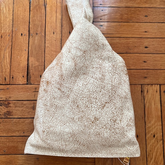 NWT Bottega Veneta BV Twist Limited Edition Crackled Terracotta - Picture 2 of 6